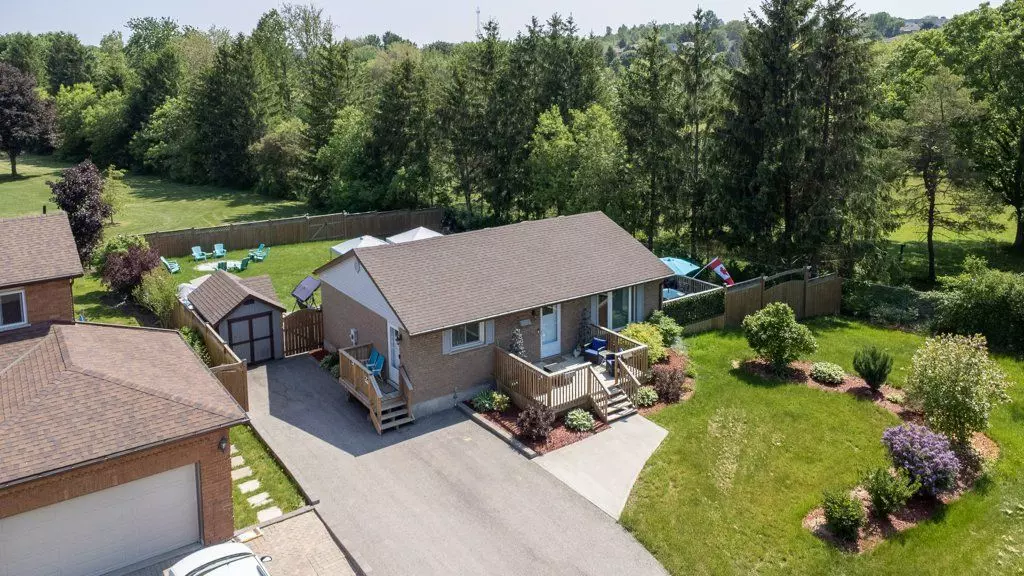 Woodstock, ON N4S 2P5,732 Salter AVE