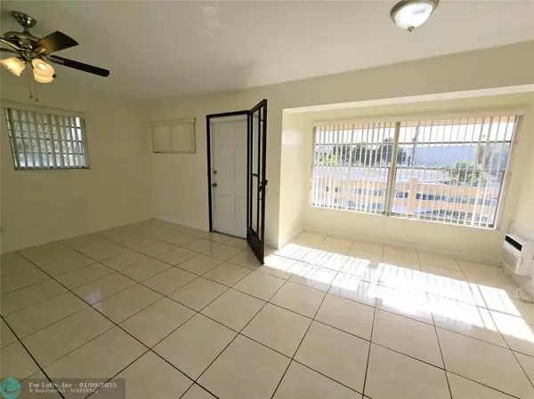 Lauderdale Lakes, FL 33313,3000 NW 43rd Ter  #201