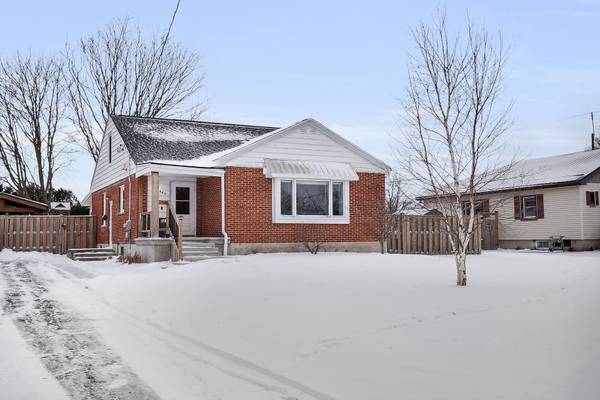 103 Selkirk ST, London, ON N5W 1W1