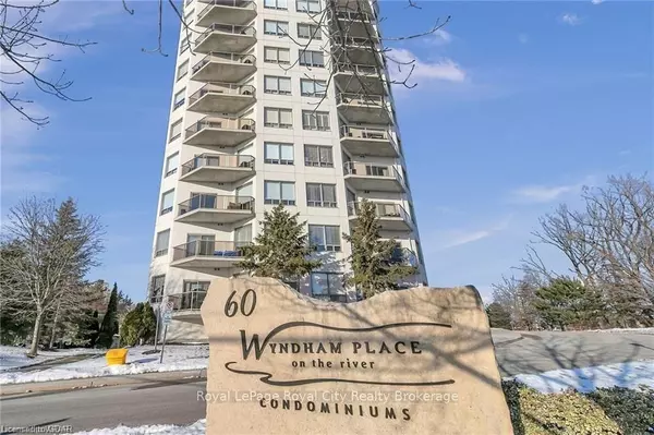 Guelph, ON N1E 7H7,60 Wyndham ST S #805