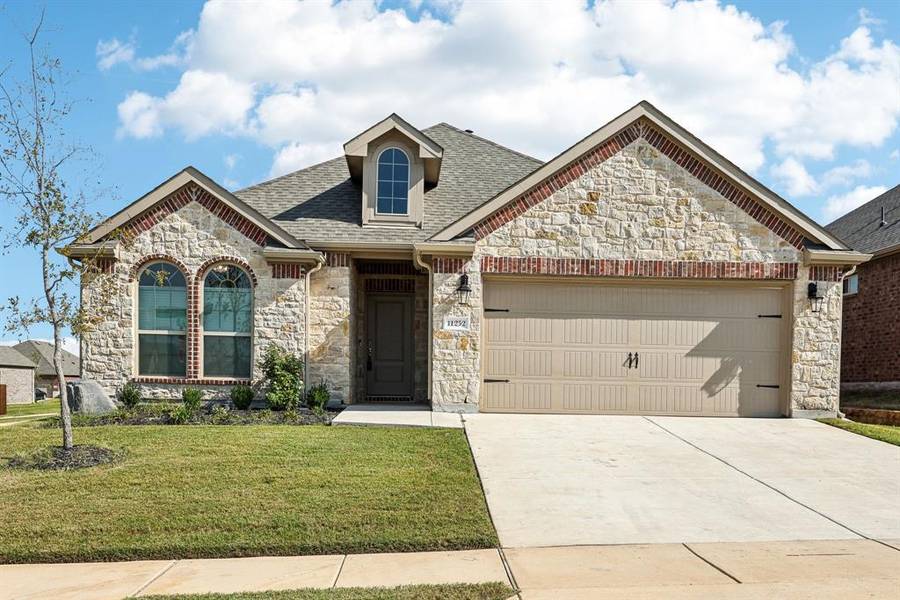 11232 Shady Meadows Way, Aubrey, TX 76227