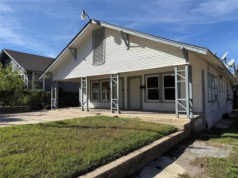 818 NW 16th Street, Fort Worth, TX 76164