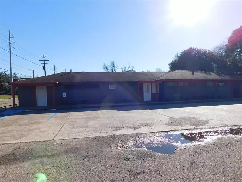 2600 Jewella Avenue, Shreveport, LA 71109