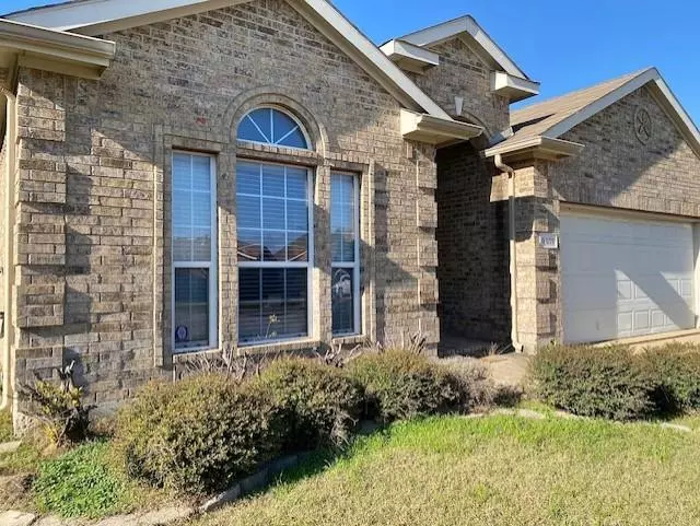 9616 Flowering Spring Trail, Fort Worth, TX 76036