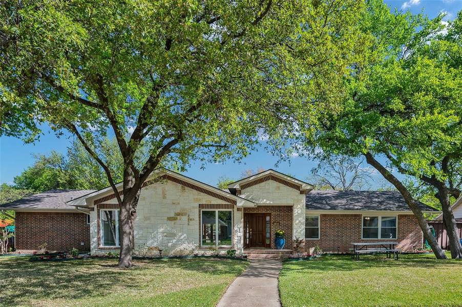 3643 Midpines Drive, Dallas, TX 75229