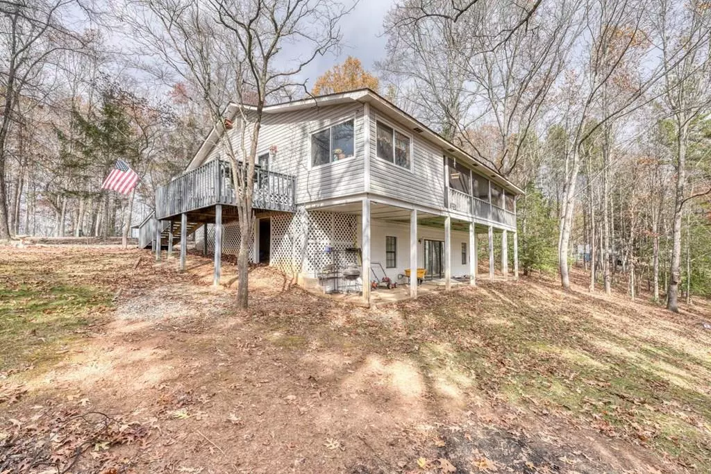 Blairsville, GA 30512,588 Rocky Top Heights Road