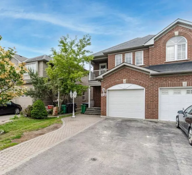 Mississauga, ON L5N 8K6,1377 Spring Garden CT