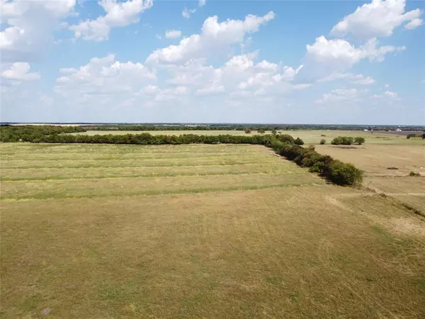 Celeste, TX 75423,75 ac Fm 1562