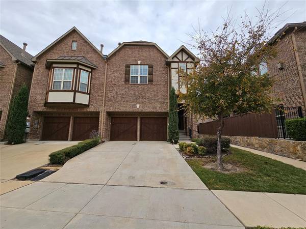 571 Waterloo Drive, Lewisville, TX 75067