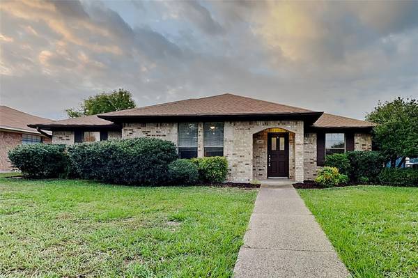 407 Stoneybrook Drive, Wylie, TX 75098