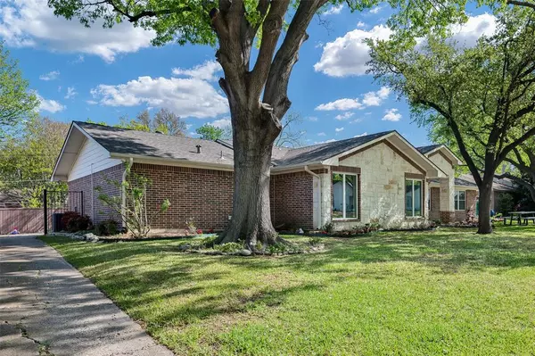 Dallas, TX 75229,3643 Midpines Drive