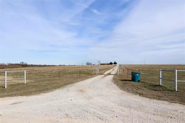 Henrietta, TX 76365,643 Herring Road