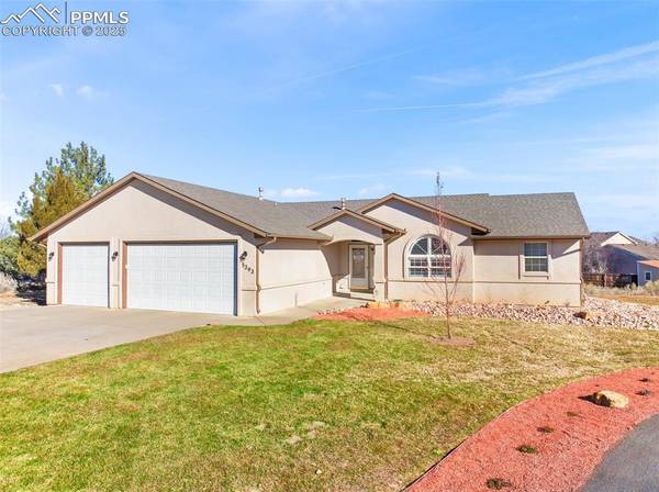 5393 Cragmoor DR, Pueblo, CO 81005