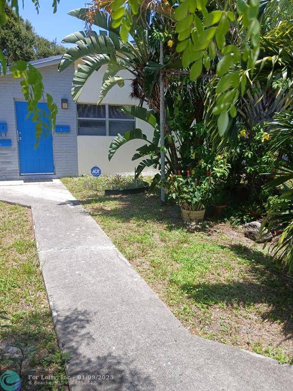 274 SW 9TH STREET  #2, Dania Beach, FL 33004