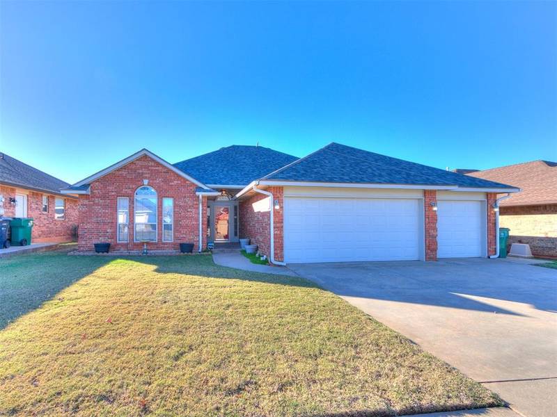 2604 SE 95th Street, Moore, OK 73160