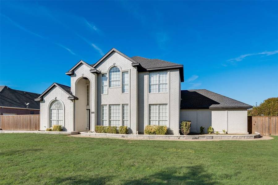 932 W Red Oak Road, Red Oak, TX 75154