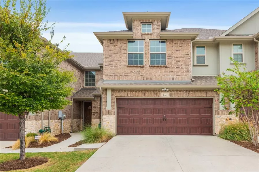 2721 Majesty Drive, Little Elm, TX 75068