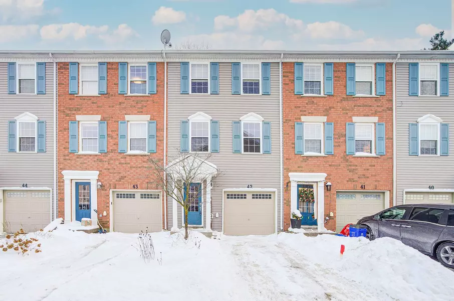 91 Coughlin RD #42, Barrie, ON L4N 0L6