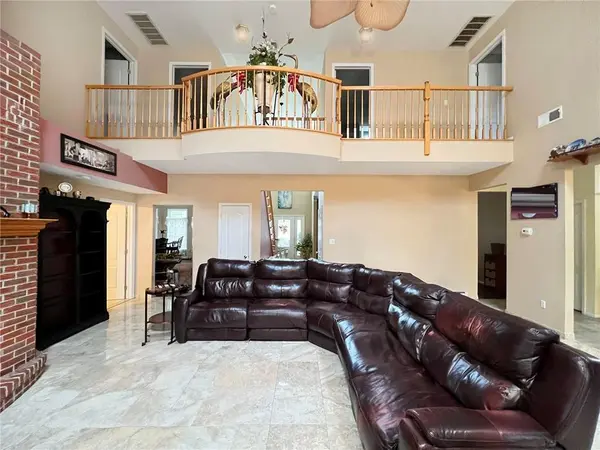 55 Emerald CT, Staten  Island, NY 10309