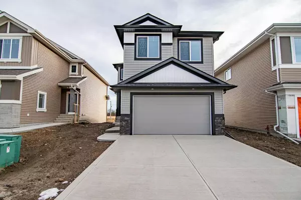 19 Memorial Pkwy Southwest, Rural Red Deer County, AB T4E3B7