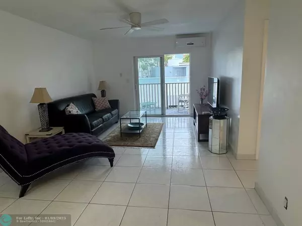 Fort Lauderdale, FL 33304,3000 Riomar St  #706