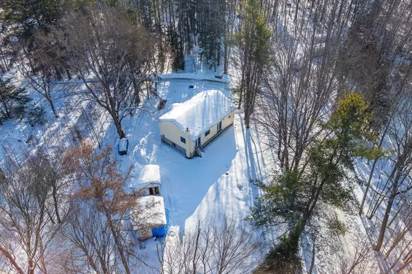 1011 Fitchett LN, Gravenhurst, ON P1P 1R3