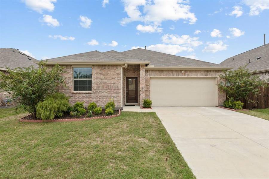 3803 Thomas Plains Drive, Forney, TX 75126