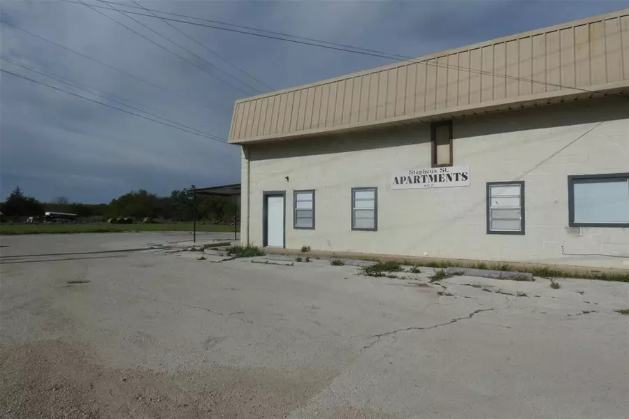 402 Stephens Street #2, Clyde, TX 79510