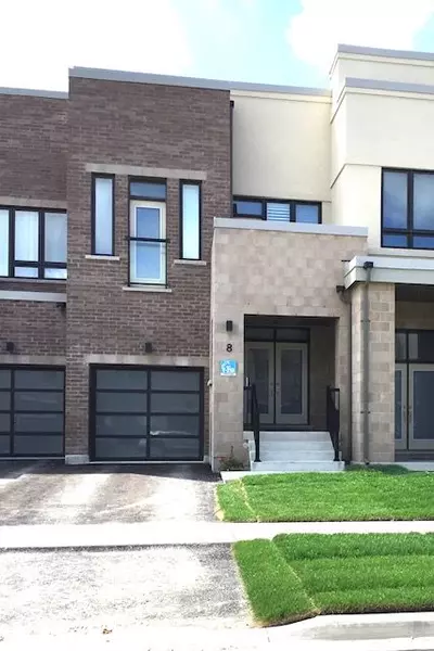 8 Helliwell CRES, Richmond Hill, ON L4E 1C8