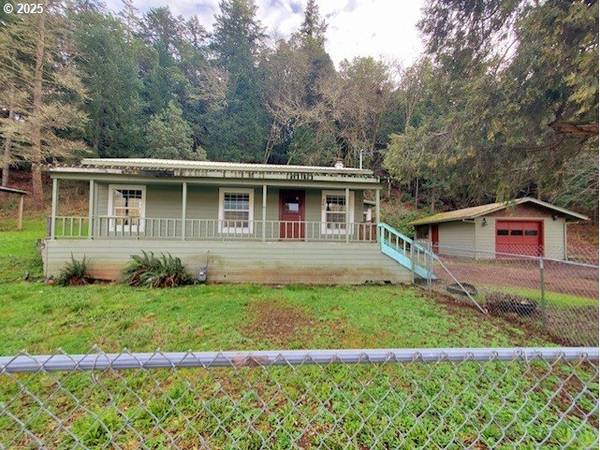 Myrtle Creek, OR 97457,260 SW Western AVE