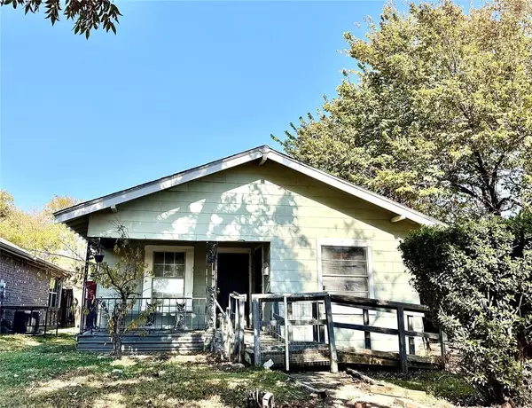 1253 E Arlington Avenue, Fort Worth, TX 76104