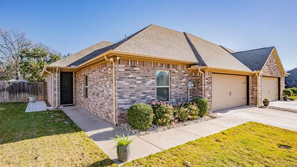 Granbury, TX 76049,541 Landry Court