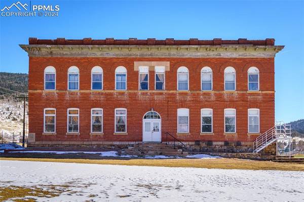 100 S Dewey ST, Victor, CO 80860