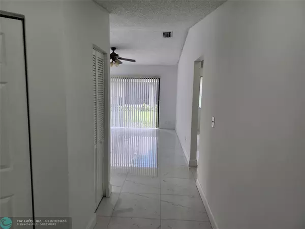 Miramar, FL 33025,9790 W Elm Ln