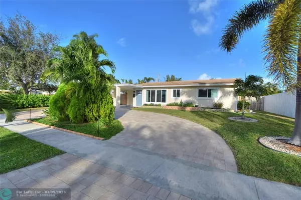 1658 SE 10th Ave,  Deerfield Beach,  FL 33441