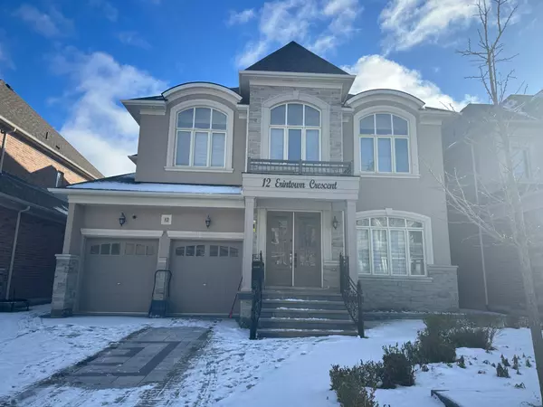 12 Erintown CRES, Brampton, ON L6P 4H2