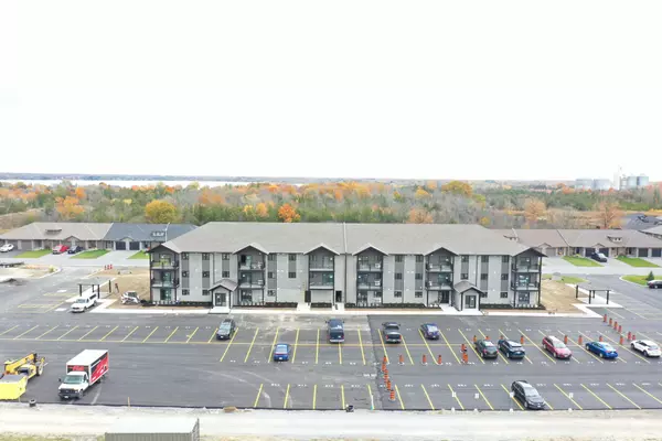 Quinte West, ON K8V 0J7,305-20 Hillside Meadow DR