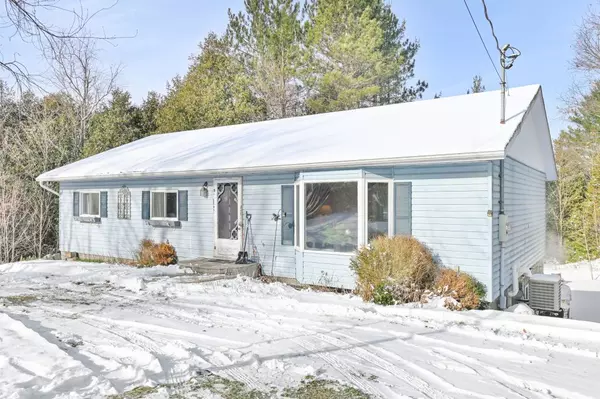 1115 Wintergreen RD, North Frontenac, ON K0H 1K0