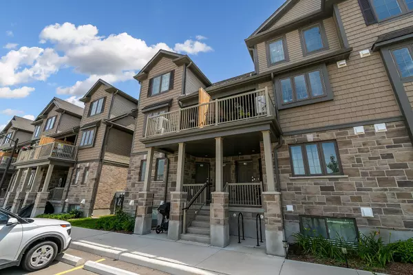 Guelph, ON N1E 7M2,85 MULLIN DR #18B