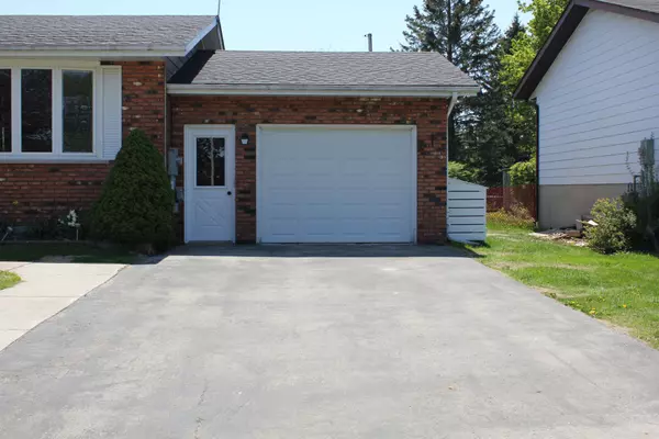 Meaford, ON N4L 1E6,91 Farrar ST