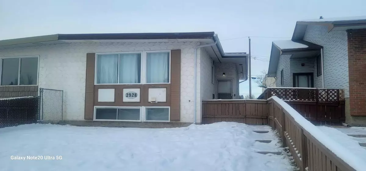 Calgary, AB t2b1t9,2928 Doverville CRES Southeast