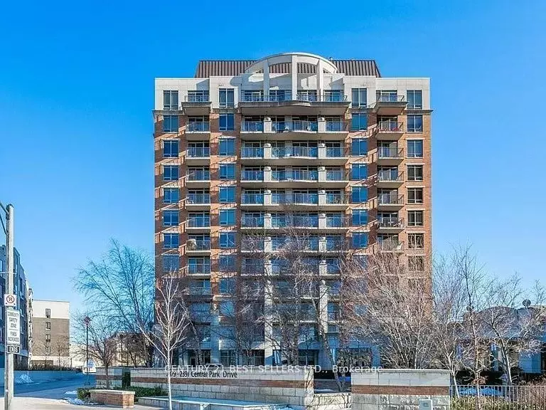 Oakville, ON L6H 0E4,2391 Central Park DR #310