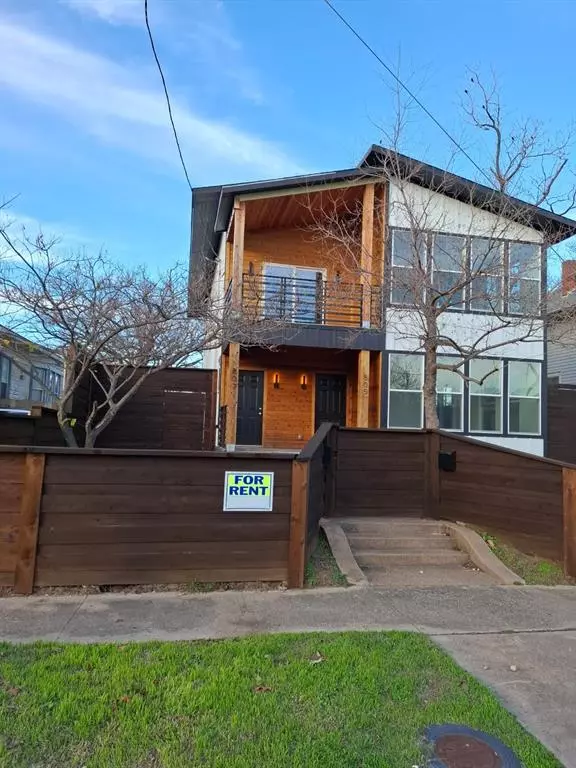 807 W 9th Street, Dallas, TX 75208