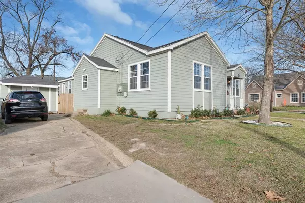 Commerce, TX 75428,1501 Pecan Street