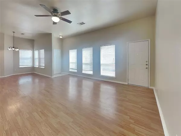 Garland, TX 75043,5009 Bay View