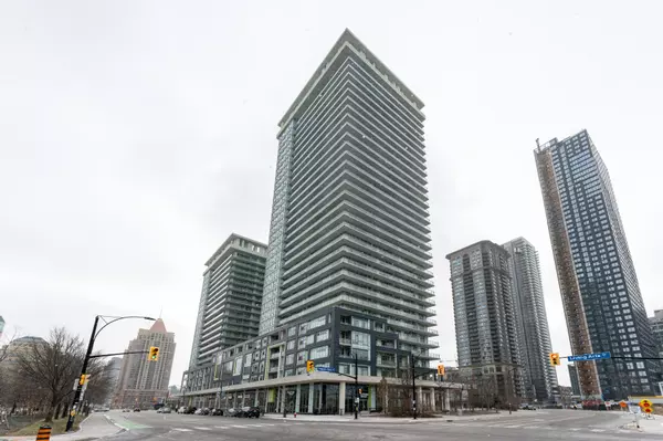 Mississauga, ON L5B 0G7,360 Square One DR #3006