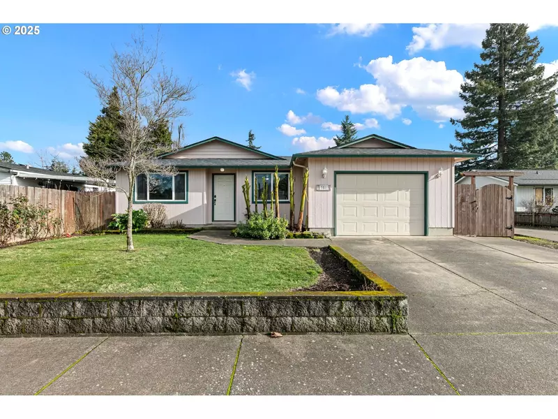 351 S 37TH PL, Springfield, OR 97478