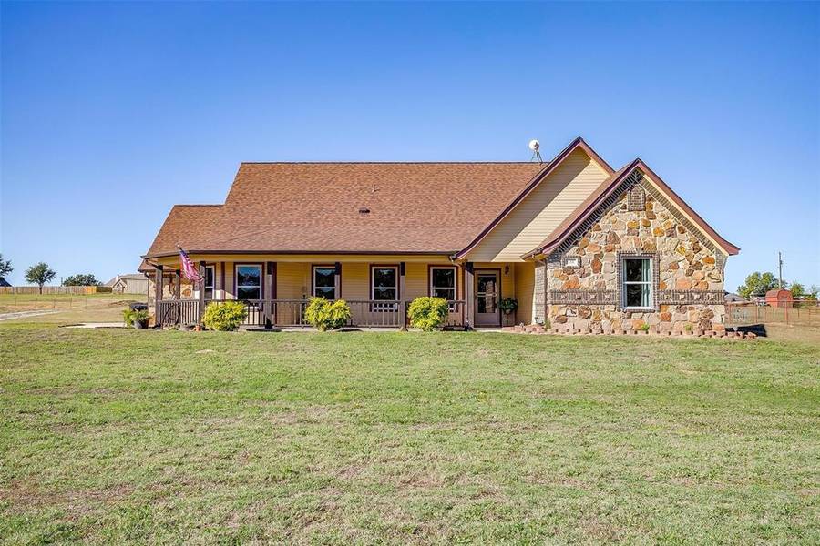 555 Munn Road, Springtown, TX 76082