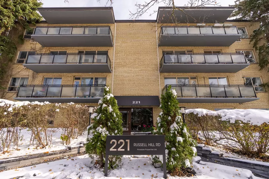 221 Russell Hill RD #103, Toronto C02, ON M4V 2S9