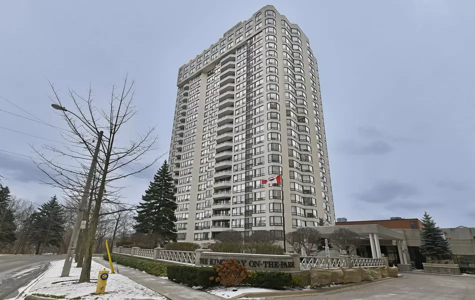 1 Aberfoyle CRES #1505, Toronto W08, ON M8X 2X8